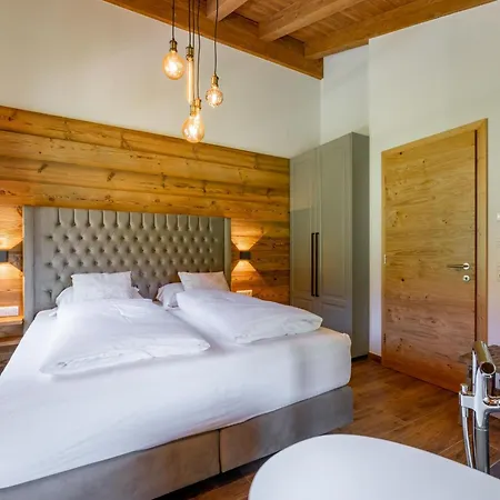 Tauernlodge Edelweiss 42e 샬레 *